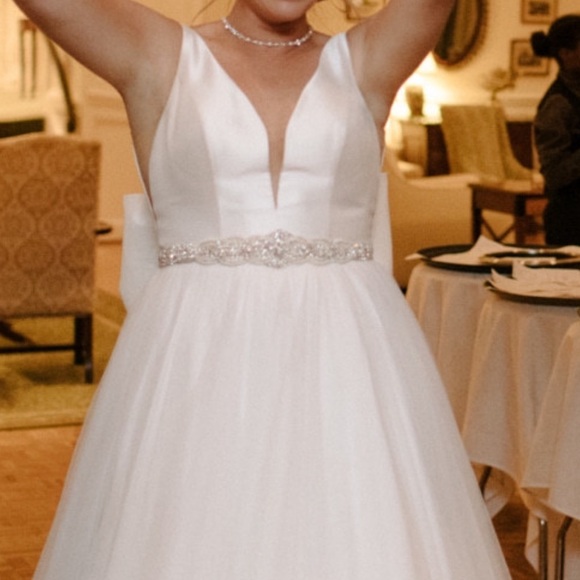 Wedding gown belt - Picture 6 of 6